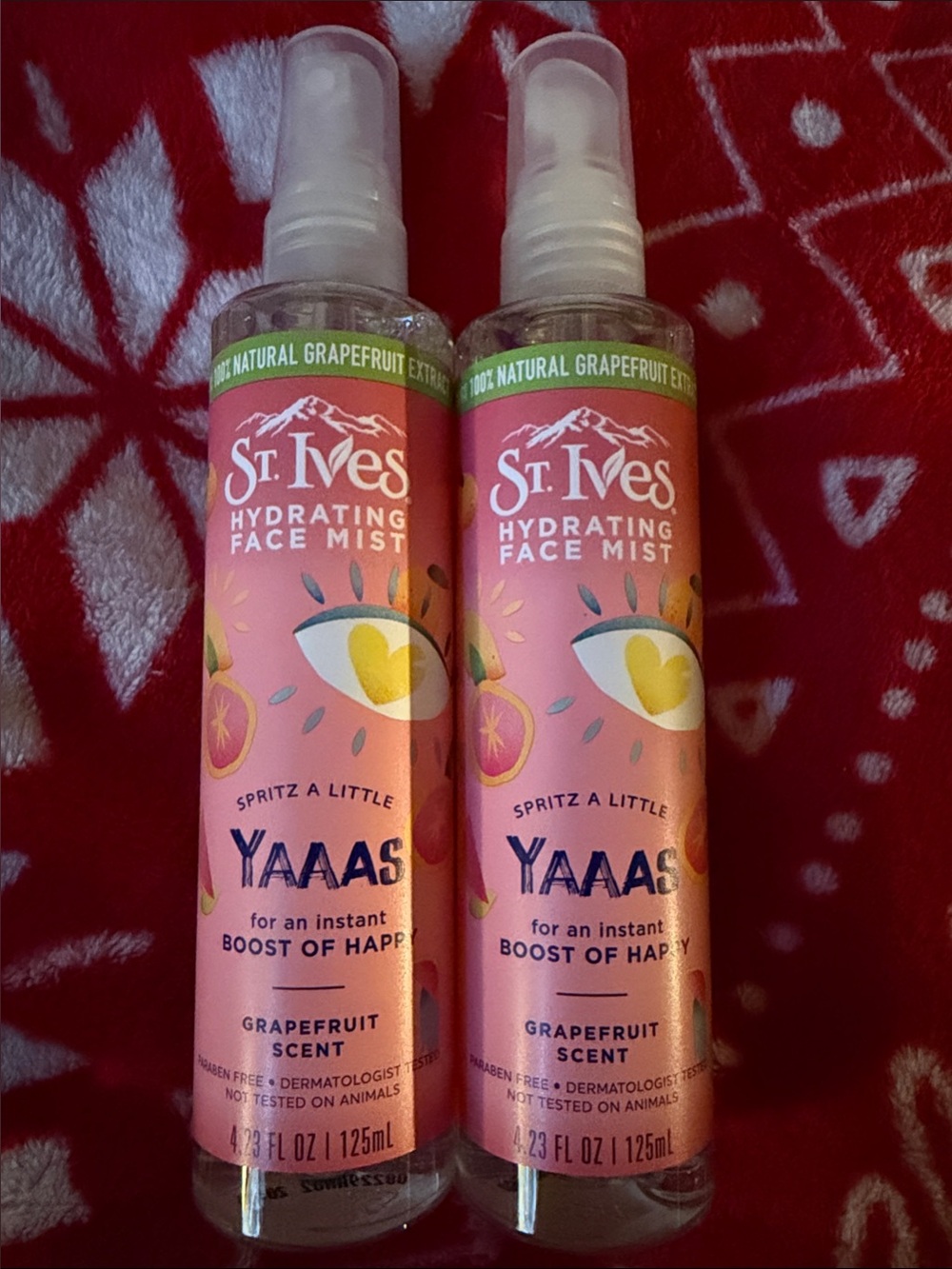 St. Ives Hydrating Face Mist - Grapefruit Scent - 2X